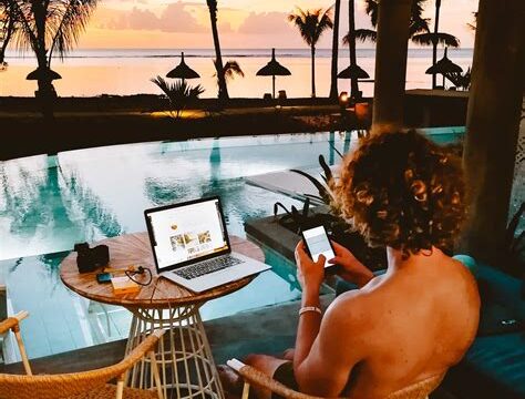 The Power of Digital Nomad Lifestyle: Earn and Travel the World